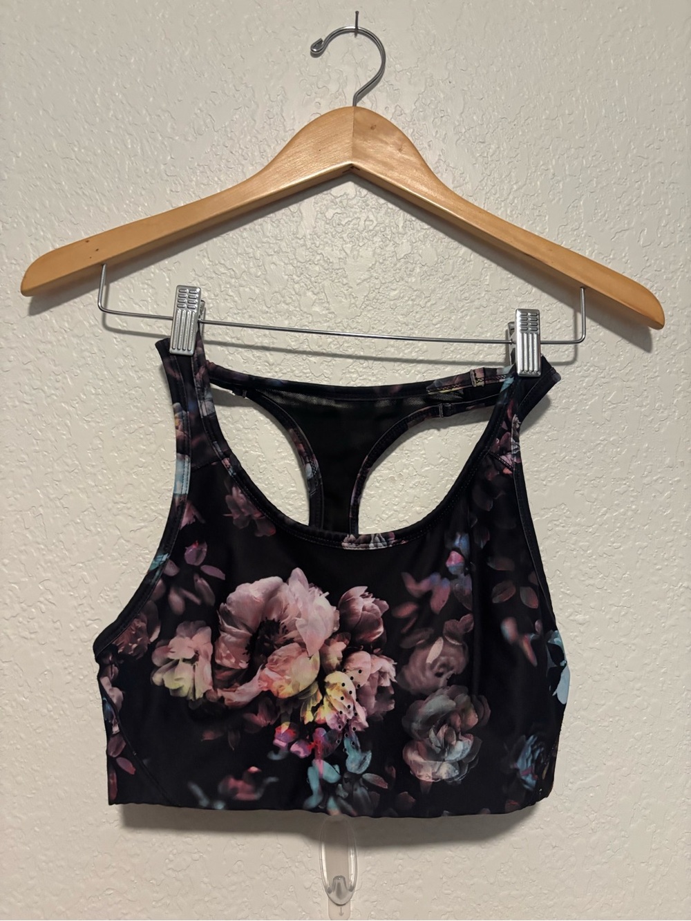 Women’s Avia Racerback Sports Bra - Black/Pink